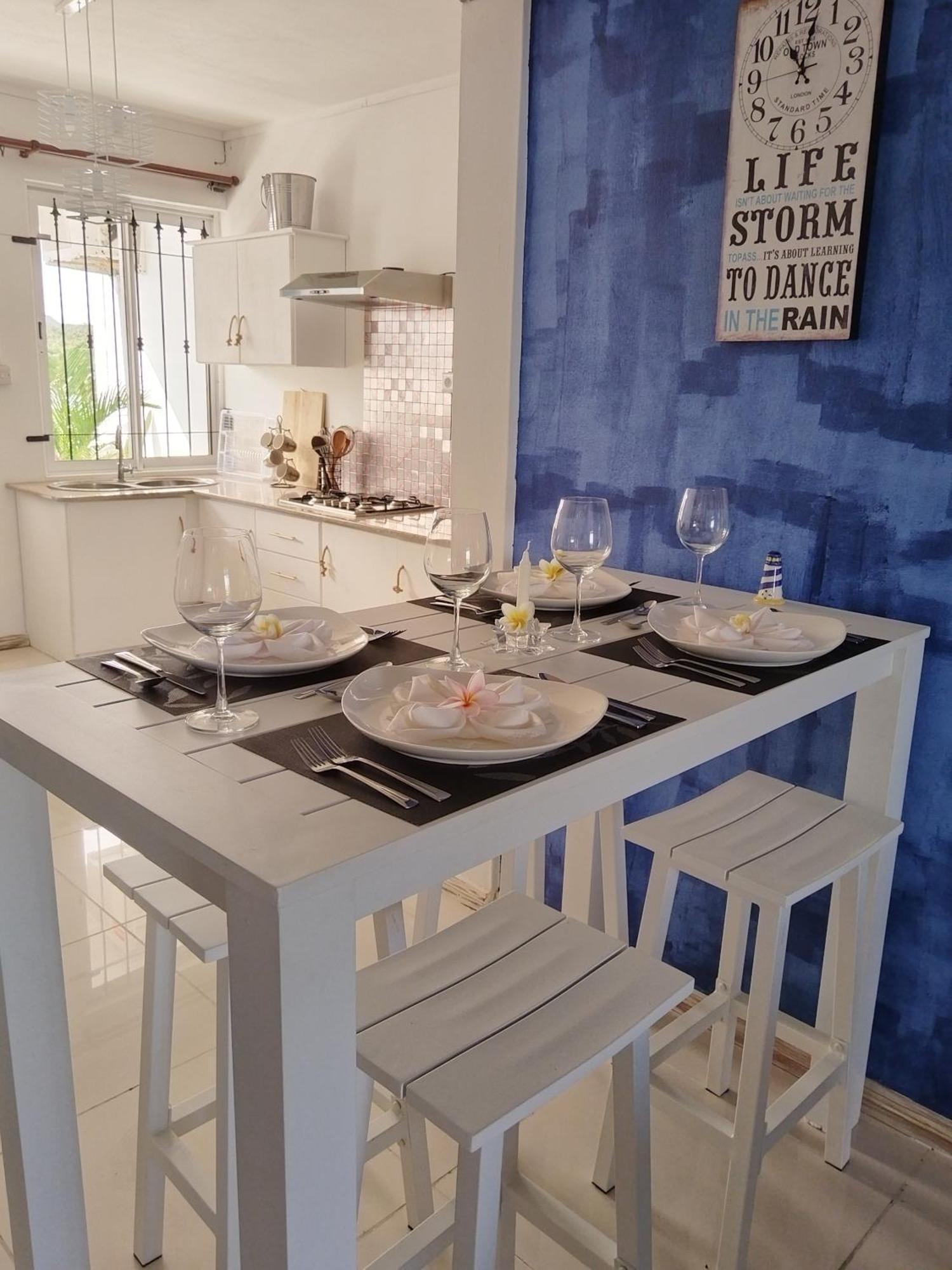 Morsky Vanek Apartment Flic en Flac Екстер'єр фото